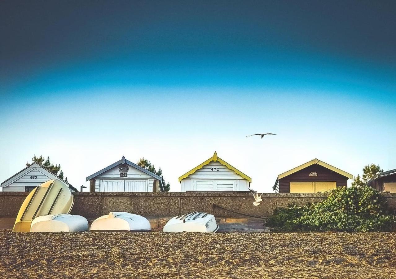Seafront Suites - Close To Beach, Train Station & Southend Airport Southend-on-Sea Esterno foto